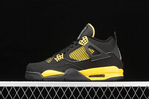 AIR JORDAN 4 RETRO THUNDER 2012