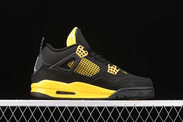 AIR JORDAN 4 RETRO THUNDER 2012
