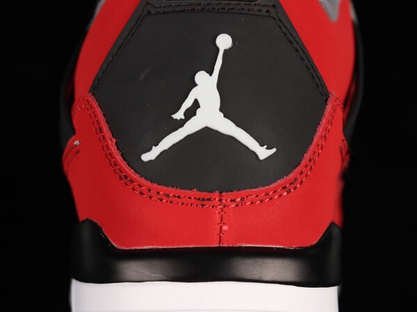 AIR JORDAN 4 RETRO TORO BRAVO FIRE