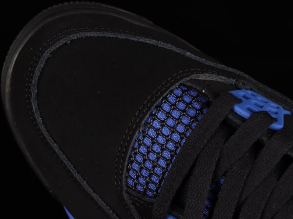 AIR JORDAN 4 RETRO HEILAN