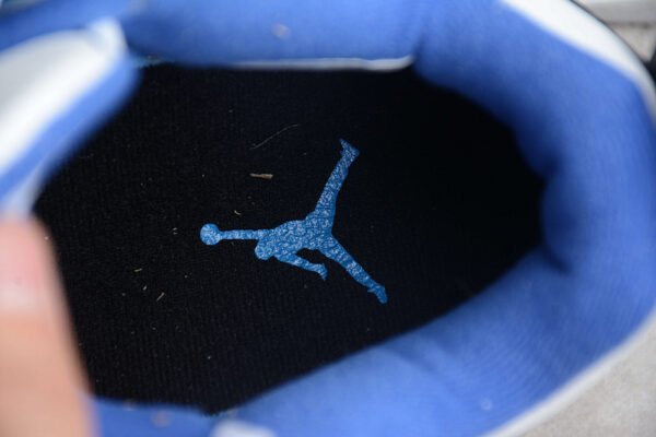 AIR JORDAN 4 RETRO MOTORSPORTS