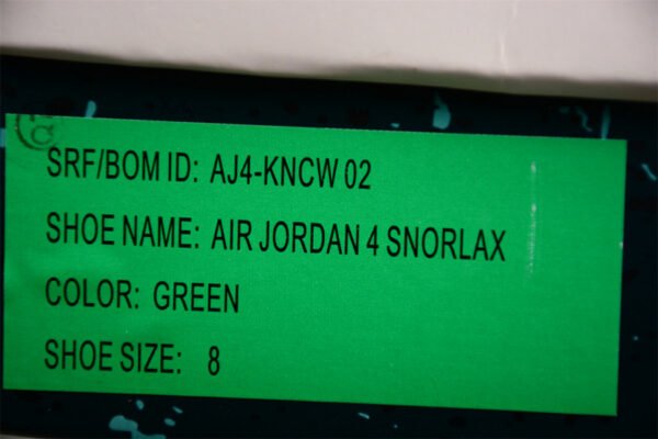 AIR JORDAN 4 RETRO SNORLAX GREEN
