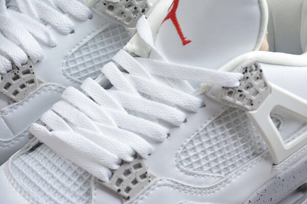 AIR JORDAN 4 RETRO WHITE OREO WHITE_TECH GREY_BLACK_FIRE RED