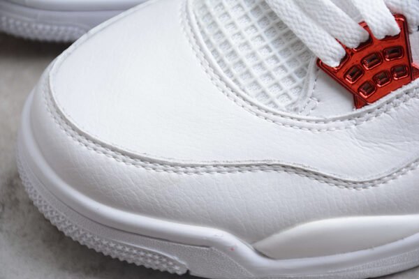 AIR JORDAN 4 RETRO WHITE_UNIVERSITY RED_METALLIC SILVER