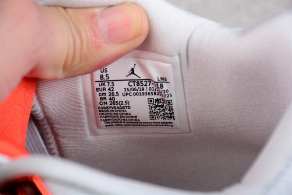 AIR JORDAN 4 RETRO ORANGE METALLIC WHITE_TOTAL ORANGE_METALLIC SILVER