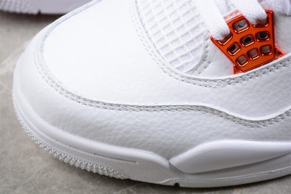 AIR JORDAN 4 RETRO ORANGE METALLIC WHITE_TOTAL ORANGE_METALLIC SILVER
