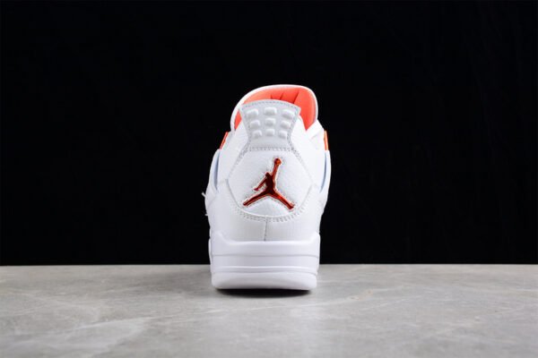 AIR JORDAN 4 RETRO ORANGE METALLIC WHITE_TOTAL ORANGE_METALLIC SILVER