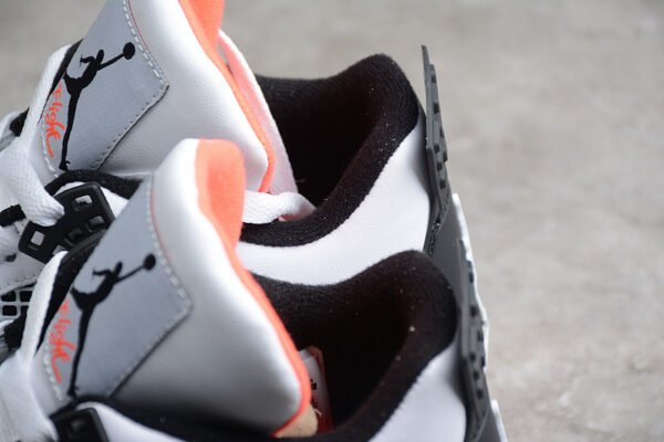 AIR JORDAN 4 RETRO PALE CITRON
