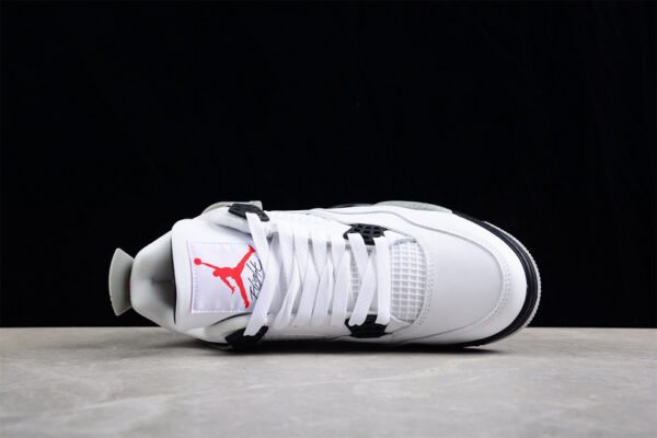 AIR JORDAN 4 RETRO OG WHITE CEMENT