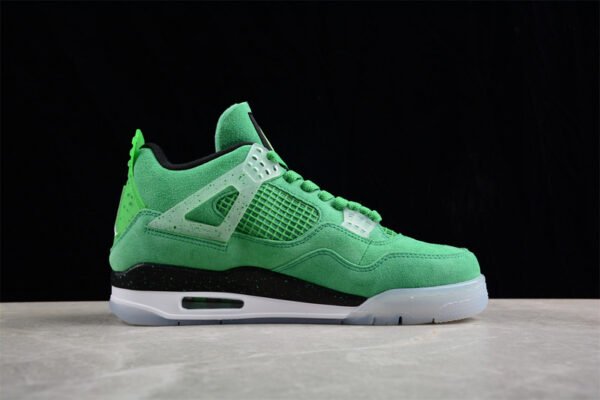 AIR JORDAN 4 RETRO MICHIGAN WOLVERINES PE COLLEGE