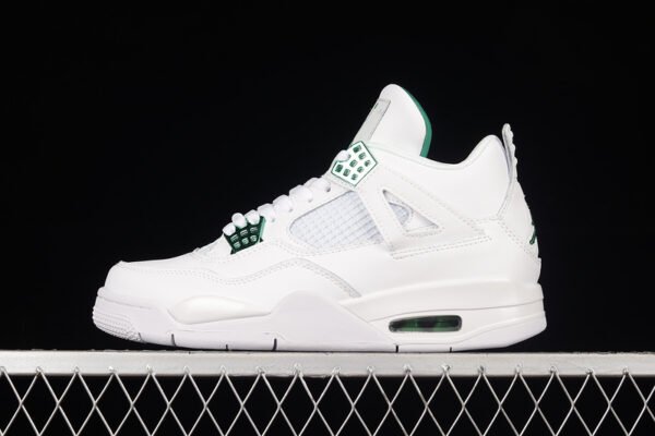 AIR JORDAN 4 RETRO WHITE_COURT PURPLE_METALLIC SILVER