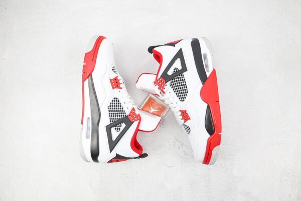 AIR JORDAN 4 RETRO OG WHITE_BLACK_TECH GREY_FIRE RED