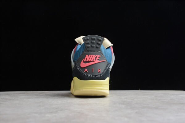 UNION LA X AIR JORDAN 4 RETRO GUAVA ICE_LIGHT BONE_BRIGADE BLUE_LIGHT FUSION RED