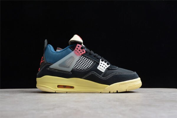 UNION LA X AIR JORDAN 4 RETRO GUAVA ICE_LIGHT BONE_BRIGADE BLUE_LIGHT FUSION RED