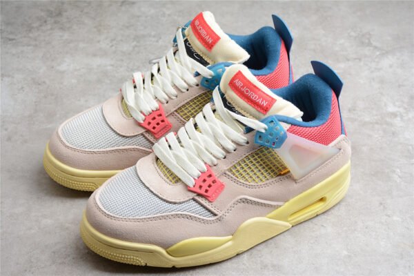 AIR JORDAN 4 RETRO GS WILD THINGS SAIL_UNIVERSITY RED_HEMP_BARELY VOLT