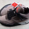 H12 UNDEFEATED X AIR JORDAN 4 RETRO OLIVE-OILED_WHITE