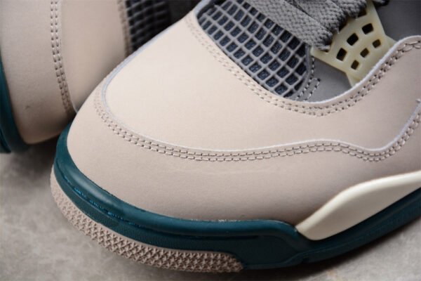 AIR JORDAN 4 PREMIUM PONY HAIR GREY_GREEN_BROWN