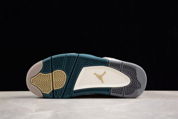 AIR JORDAN 4 PREMIUM PONY HAIR GREY_GREEN_BROWN