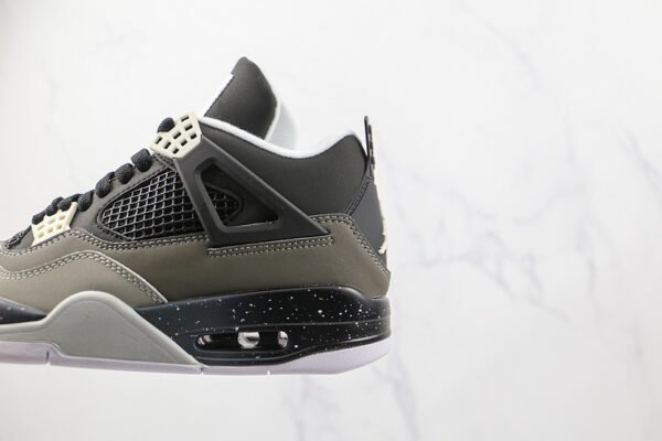 AIR JORDAN 4 RETRO FEAR BLACK_WHITE-COOL GREY-PR PLTNM
