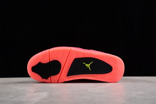 AIR JORDAN 4 RETRO NRG HOT PUNCH_BLACK VOLT