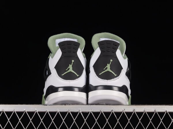 AIR JORDAN 4 RETRO WHITE_OIL GREEN_DARK ASH_NEUTRAL GREY