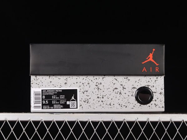 AIR JORDAN 4 RETRO WHITE_OIL GREEN_DARK ASH_NEUTRAL GREY