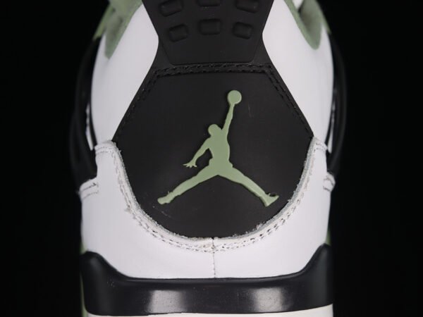 AIR JORDAN 4 RETRO WHITE_OIL GREEN_DARK ASH_NEUTRAL GREY