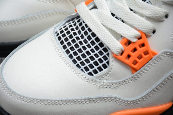 AIR JORDAN 4 STARFISH SAIL_BLACK-STARFISH-LIGHT SMOKE GREY