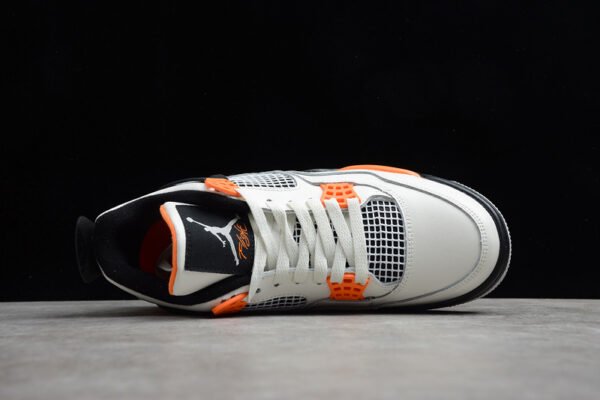 AIR JORDAN 4 STARFISH SAIL_BLACK-STARFISH-LIGHT SMOKE GREY