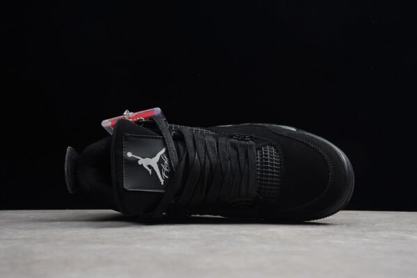 TRAVIS SCOTT X AIR JORDAN 4 PURPLE_WHITE_BLACK