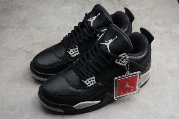AIR JORDAN 4 RETRO ROYALTY BLACK_METALLIC GOLD-WHITE