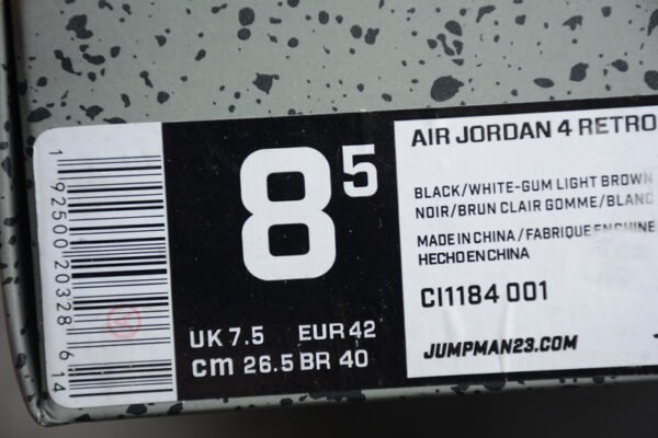 LEVIS X AIR JORDAN 4 DENIM_DENIM-SAIL-GAME RED