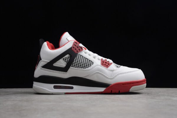AIR JORDAN 4 RETRO BRED 2019 RELEASE BLACK_FIRE RED-CEMENT GREY