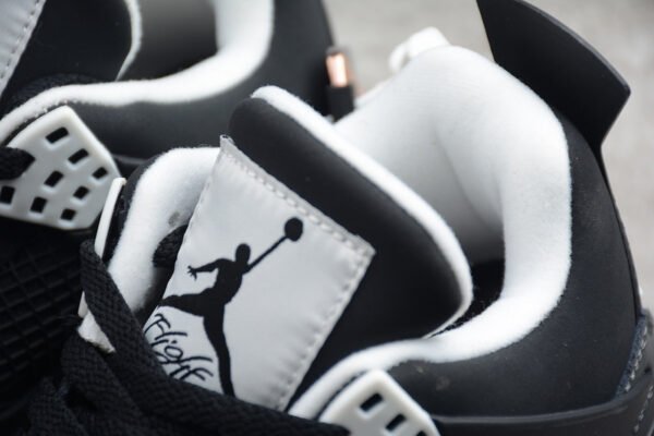 AIR JORDAN 4 RETRO FEAR PACK BLACK_WHITE-COOL GREY_PLTNM