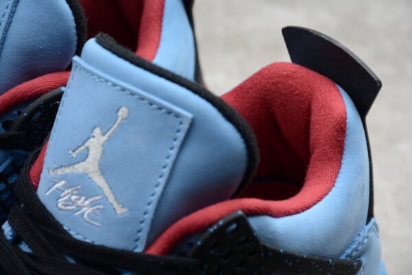TRAVIS SCOTTS X AIR JORDAN 4 CACTUS JACK OLIERS UNIVERSITY BLUE