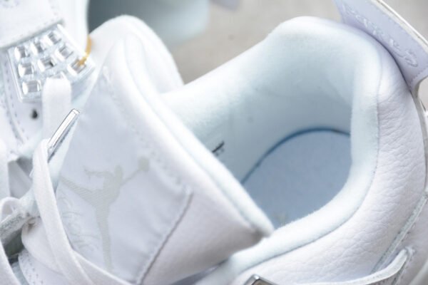 AIR JORDAN 4 IV RETRO PURE MONEY WHITE_METALLIC SILVER