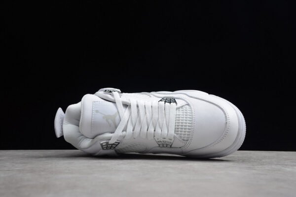 AIR JORDAN 4 RETRO PURE MONEY WHITE_METALLIC SILVER