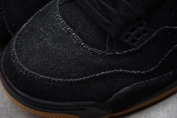 AIR JORDAN 4 RETRO LEVIS NRG LEVIS BLACK_BLACK_BLACK