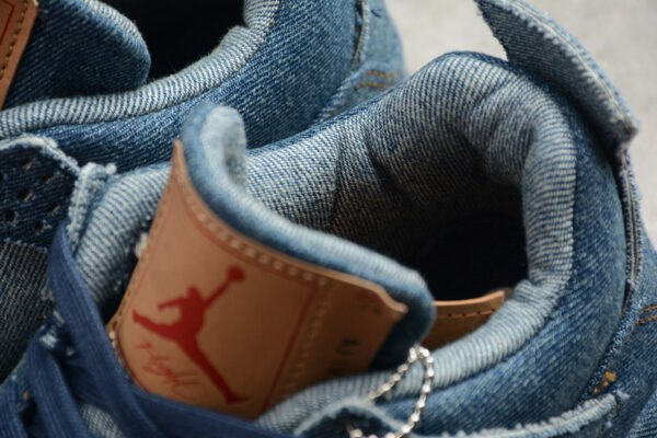 LEVIS X AIR JORDAN 4 DENIM_DENIM-SAIL-GAME RED