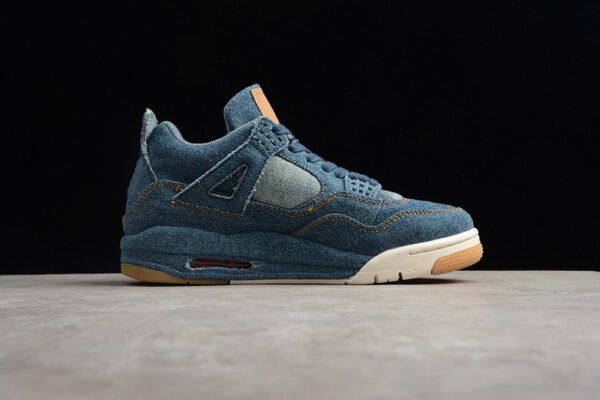 LEVIS X AIR JORDAN 4 DENIM_DENIM-SAIL-GAME RED