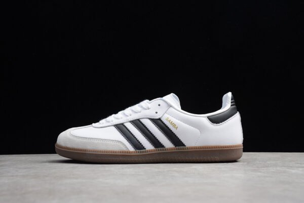 ADIDAS MUNCHEN CREAM WHITE_MESA_GUM