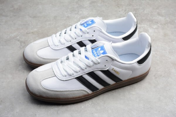 ADIDAS MUNCHEN CREAM WHITE_MESA_GUM