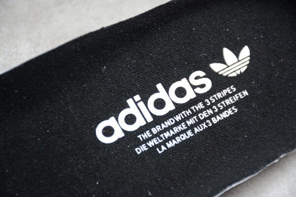 ADIDAS PHARRELL WILLIAMS ORIGINALS SAMBA YELLOW
