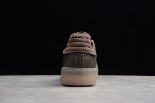 ADIDAS PHARRELL WILLIAMS ORIGINALS SAMBA PINK