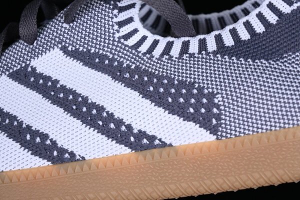 SAMBA OG FT SHOES NIGHT CARGO_GOLD METALIC