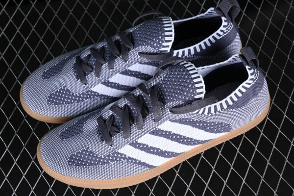 SAMBA OG FT SHOES NIGHT CARGO_GOLD METALIC