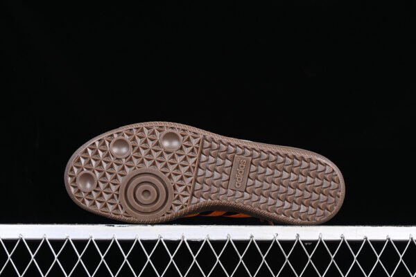 SAMBA RM SHOES CORE BLACK_FTWR WHITE_CLEAR ORANGE