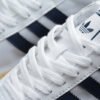 COUNTRY X KAMANDA CLOUD_WHITE_NAVY_BLUE_GUM