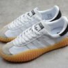 COUNTRY X KAMANDA CLOUD_WHITE_CORE_BLACK_GUM