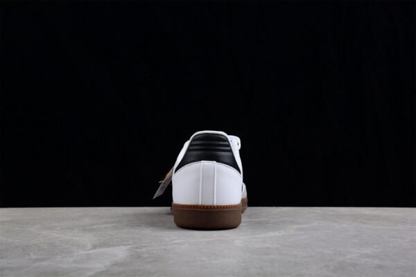 SAMBA VEGAN SHOES CLOUD WHITE_CORE BLACK_GUM